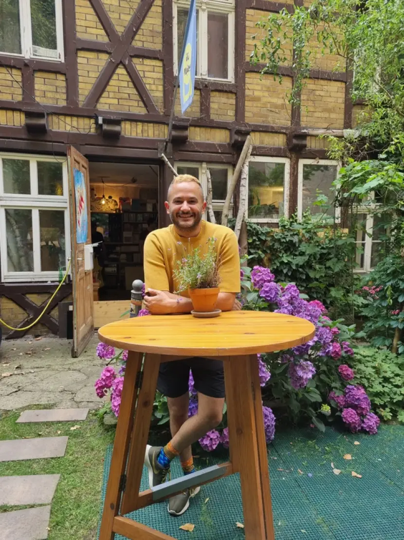 Read Jowe Harfouche's interview with Süddeutsche Zeitung